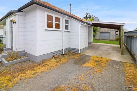 Photo of property in 10 Victor Street, Dannevirke, 4930