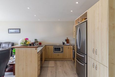 Photo of property in 22 Paremata Drive, Paremata, Porirua, 5024