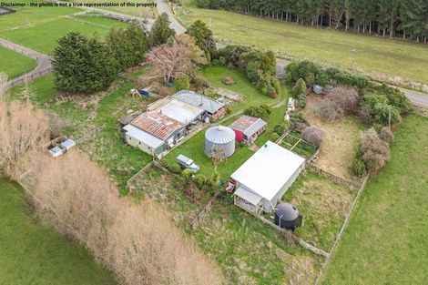 Photo of property in 440 Leedstown Road, Hunterville, Marton, 4787