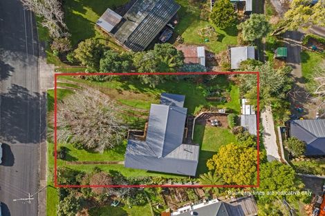 Photo of property in 15 Curtis Street, Okato, 4335