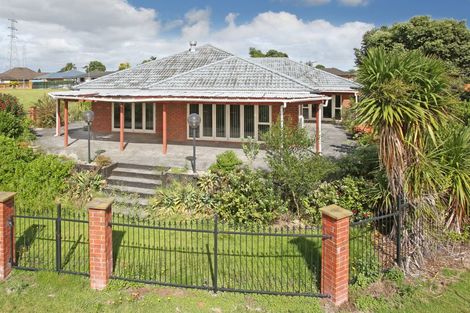 Photo of property in 6 Waione Court, Takanini, 2112