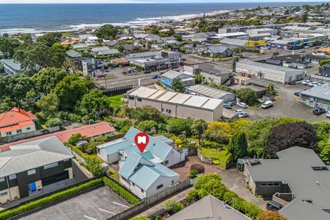 Photo of property in 13a Mangorei Road, Strandon, New Plymouth, 4312