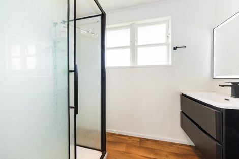 Photo of property in 12 Motuoapa Place, Kelvin Grove, Palmerston North, 4414