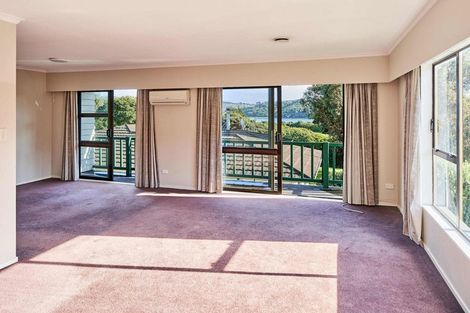 Photo of property in 3 Naver Place, Papakowhai, Porirua, 5024