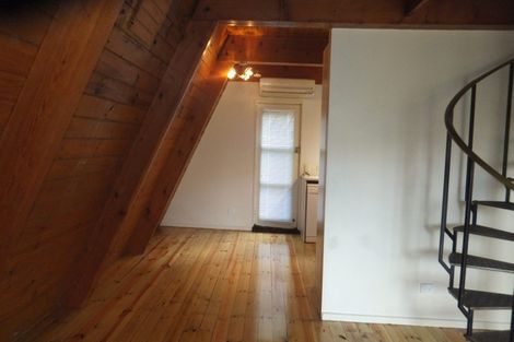 Photo of property in 44 Bayview Place, Cass Bay, Lyttelton, 8082