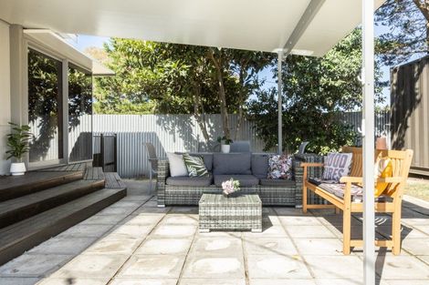 Photo of property in 402 Main North Road, Bay View, Napier, 4104