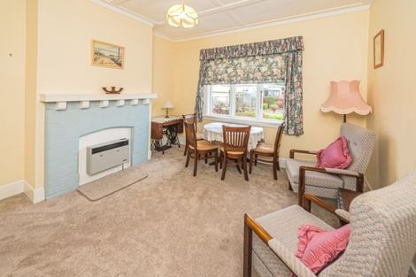 Photo of property in 35 Abbot Street, Gonville, Whanganui, 4501