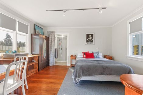 Photo of property in 150 High Street, Oxford, 7430