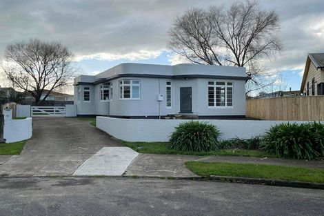 Photo of property in 15 Totara Street, Waipukurau, 4200