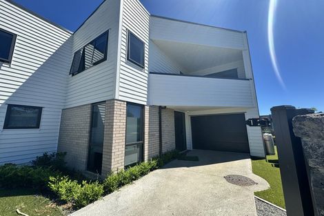 Photo of property in 18 Malvina Place, Bucklands Beach, Auckland, 2014