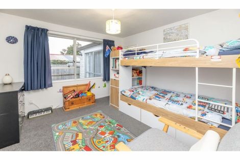 Photo of property in 10b Burnridge Place, Belfast, Christchurch, 8051