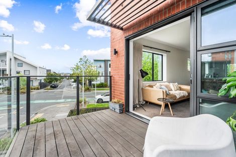 Photo of property in 1 Danga Lane, Hobsonville, Auckland, 0616