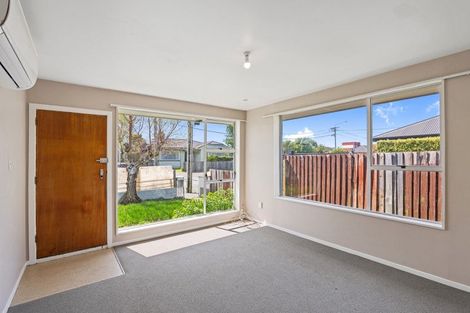 Photo of property in 2/78 Barton Street, Woolston, Christchurch, 8023