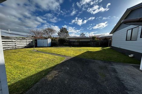 Photo of property in 5 Augustus Earle Place, Pukehangi, Rotorua, 3015