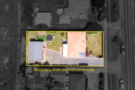 Photo of property in 26 Orchard East Road, Ngatea, 3503