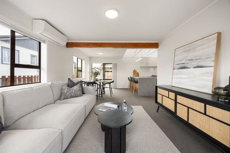 Photo of property in 1/1 Saint Olpherts Avenue, Hamilton East, Hamilton, 3216