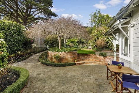 Photo of property in 162 Wadestown Road, Wadestown, Wellington, 6012