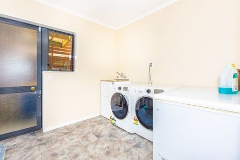 Photo of property in 43 Western Heights Drive, Western Heights, Hamilton, 3200