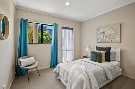 Photo of property in 3 Hine Street, New Plymouth, 4310