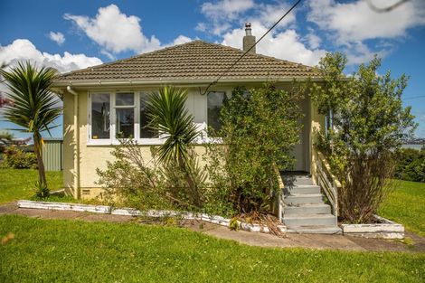 Photo of property in 47 Hillary Crescent, Belmont, Auckland, 0622