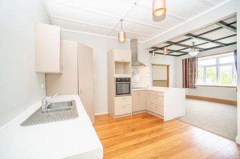 Photo of property in 31 Rata Street, Roslyn, Palmerston North, 4414