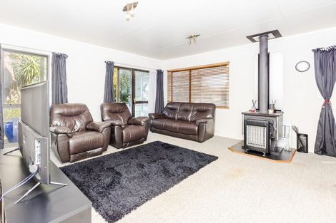 Photo of property in 16 Bartholomew Drive, Nawton, Hamilton, 3200