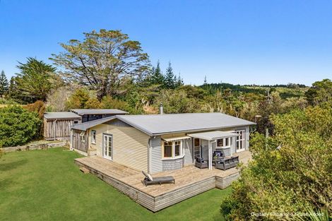 Photo of property in 17 Oruawharo Road, Topuni, Wellsford, 0975