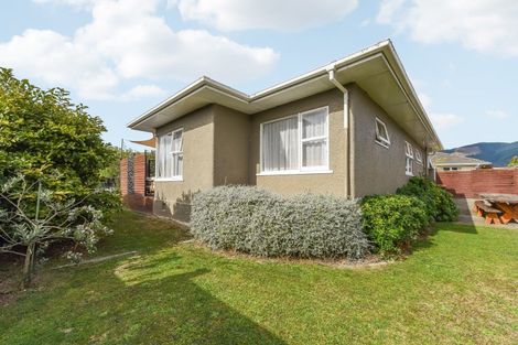 Photo of property in 4 Dickens Street, Stoke, Nelson, 7011