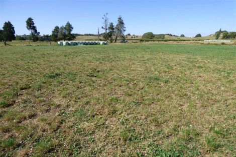 Photo of property in 336 Grove Road, Te Pahu, Hamilton, 3285