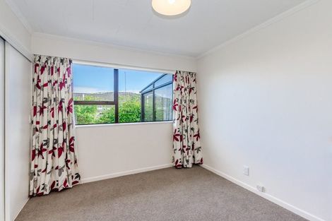 Photo of property in 2 Malfroy Lane, Raumati Beach, Paraparaumu, 5032