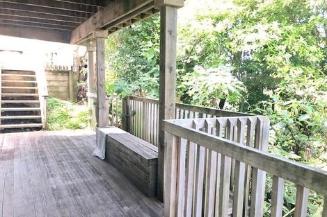 Photo of property in 1 Paterson Mews, Browns Bay, Auckland, 0630