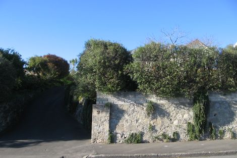 Photo of property in 9 Roslyn Road, Bluff Hill, Napier, 4110