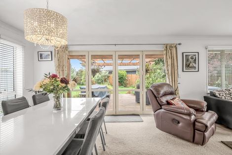 Photo of property in 6 Ormandy Court, Amberley, 7410