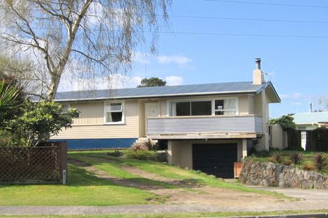 Photo of property in 3 Homedale Street, Pukehangi, Rotorua, 3015