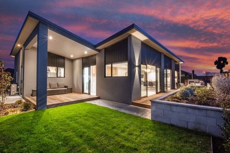 Photo of property in 11 Silverdale Place, Mosgiel, 9024