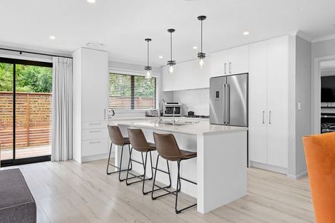 Photo of property in 2 Oderings Place, Huntington, Hamilton, 3210