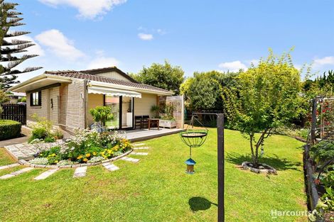 Photo of property in 4 Harbour Crest Drive, Waiuku, 2123