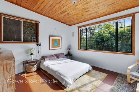 Photo of property in 205 Victory Road, Laingholm, Auckland, 0604