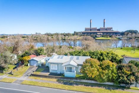 Photo of property in 194 Great South Road, Huntly, 3700