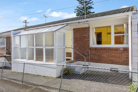 Photo of property in 2/70 Station Road, Papatoetoe, Auckland, 2025