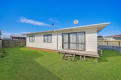 Photo of property in 2/14 Templeton Place, Clendon Park, Auckland, 2103