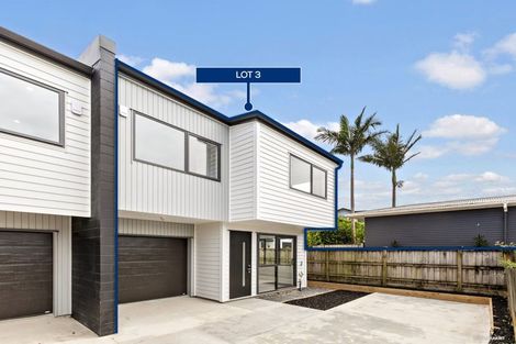 Photo of property in 53a Taikata Road, Te Atatu Peninsula, Auckland, 0610