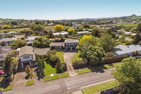 Photo of property in 2 Mclean Terrace, Waipukurau, 4200