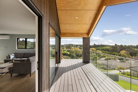 Photo of property in 6 Greenvale Place, Welcome Bay, Tauranga, 3112