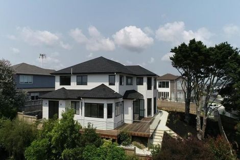 Photo of property in 30 Spyglass Street, Red Beach, 0932