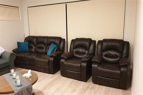 Photo of property in 31 Ascension Crescent, Orewa, 0931