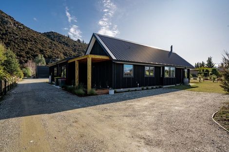Photo of property in 1025 Aubrey Road, Albert Town, Wanaka, 9305