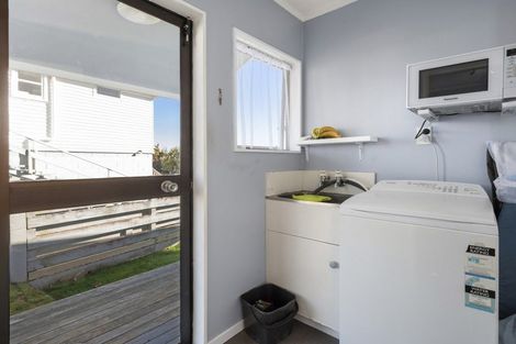 Photo of property in 21 Ingle Avenue, Richmond Heights, Taupo, 3330