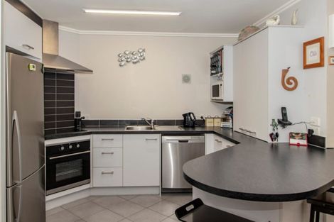 Photo of property in 36a Mcgregor Avenue, Pirimai, Napier, 4112