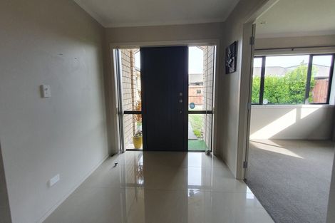 Photo of property in 14 Allgood Place, Rototuna North, Hamilton, 3210